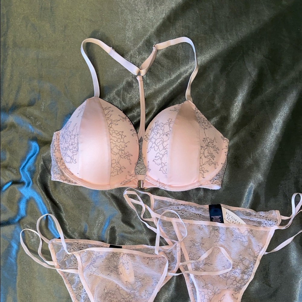 32D Victoria’s Secret Bra and 2 NWT Small Panties